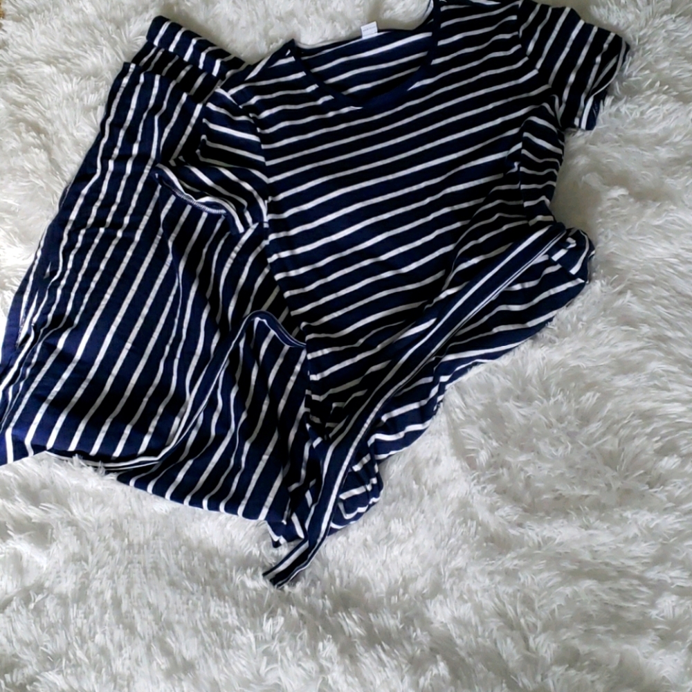 💕2 for $6 Navy striped dress